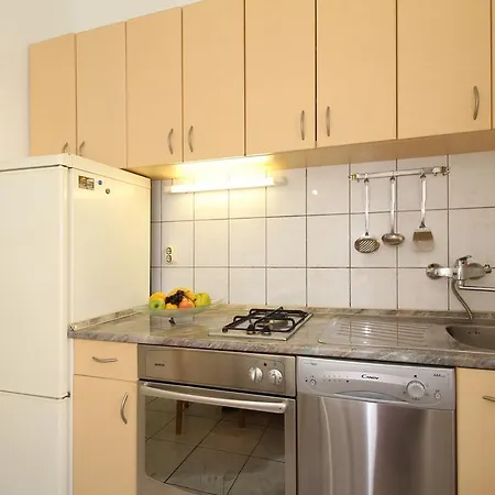 Adria Apartment *