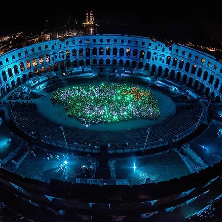 Adria Pula